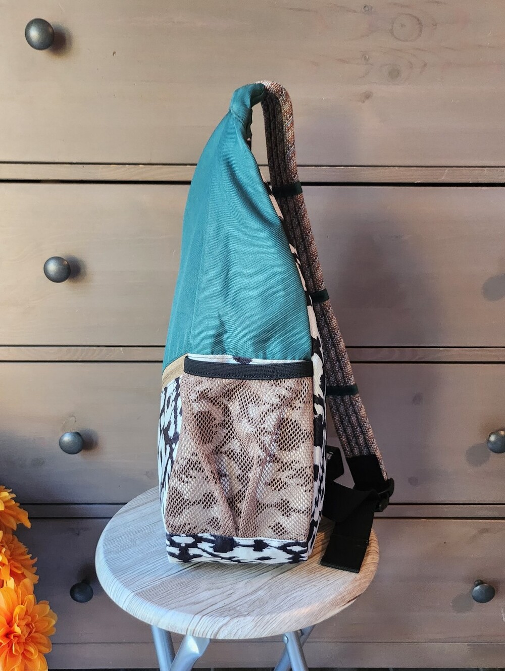 Kavu Rope Sling Bag - Picture 3 of 14